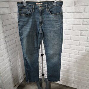 Signature by Levi Strauss Men's Size 36/32 Medium Wash Straight Leg Jeans